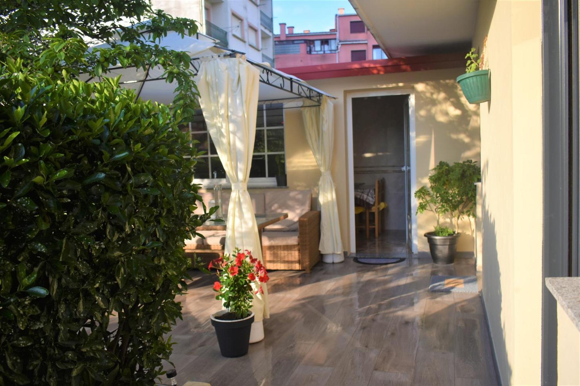 Jardin, Terraza Y Barbacoa Apartman O Grove Kültér fotó