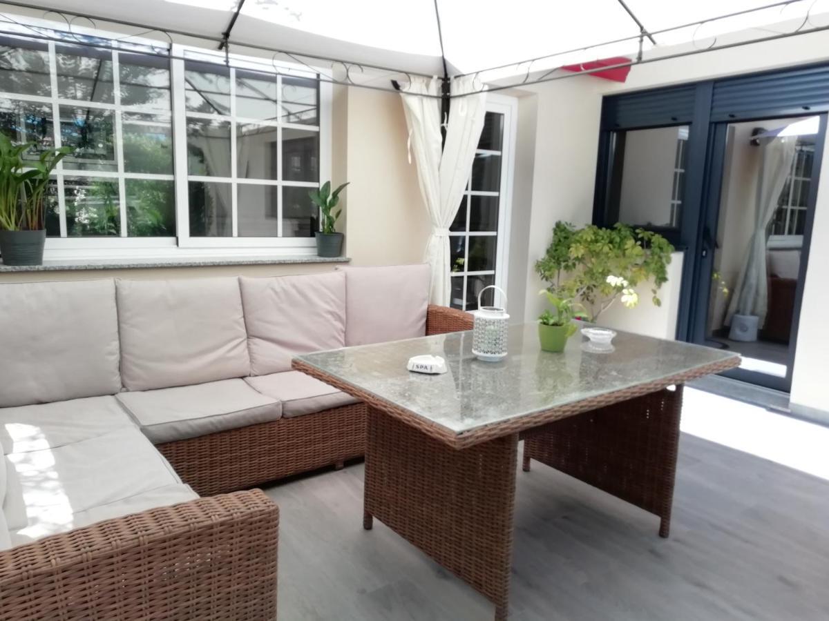 Jardin, Terraza Y Barbacoa Apartman O Grove Kültér fotó
